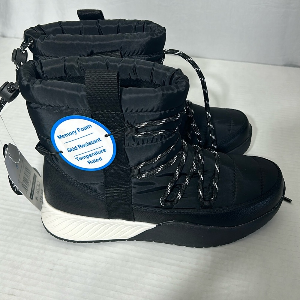 Kids Size 6 time and tru new with tag